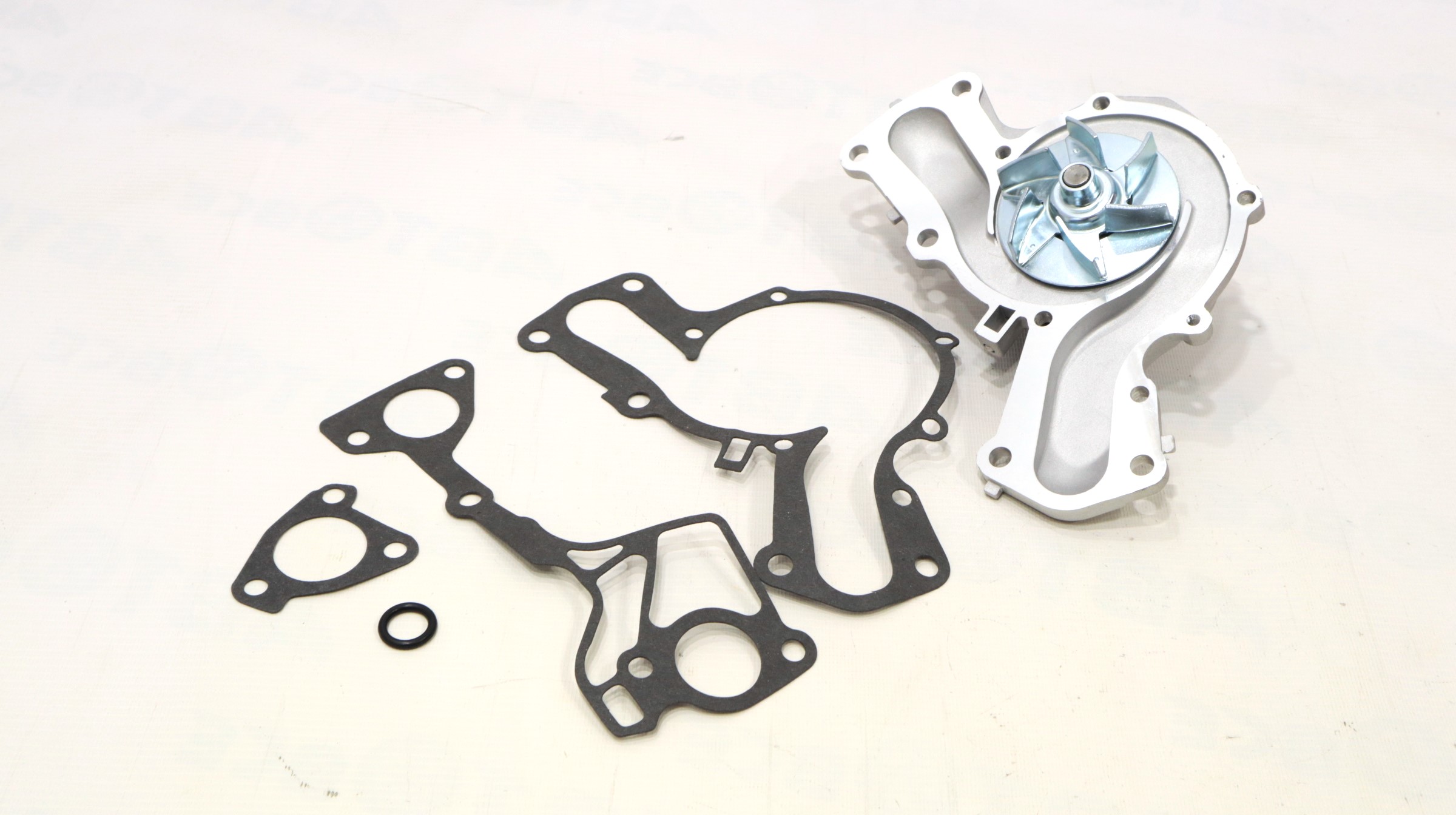 Насос водяной MITSUBISHI PAJERO 07- 3.2DI TATSUMI